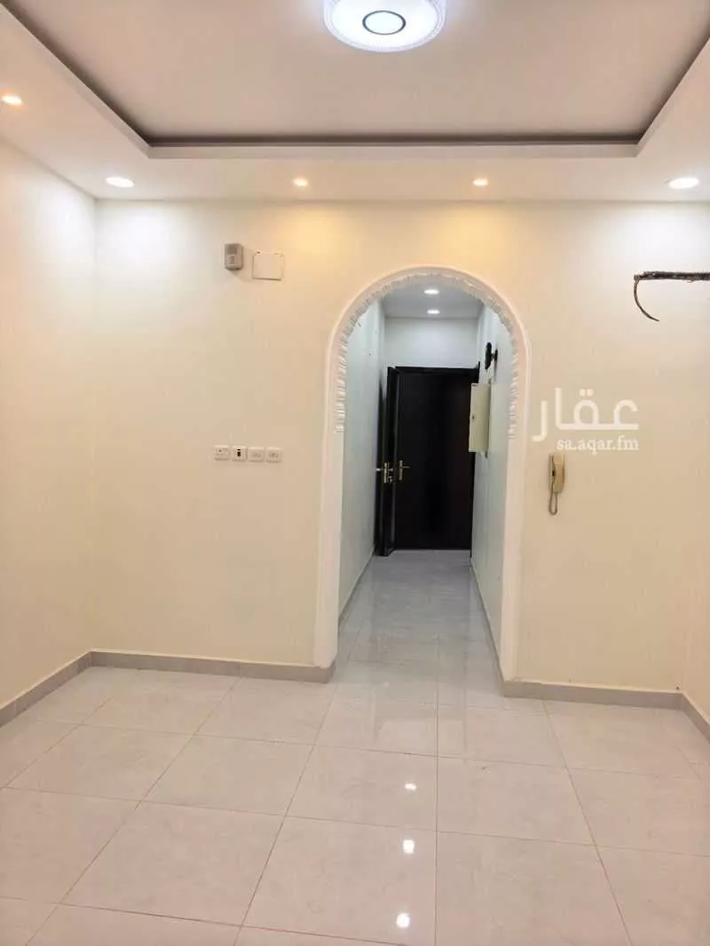 21 bedroom building in King Fahd, Madinah 10