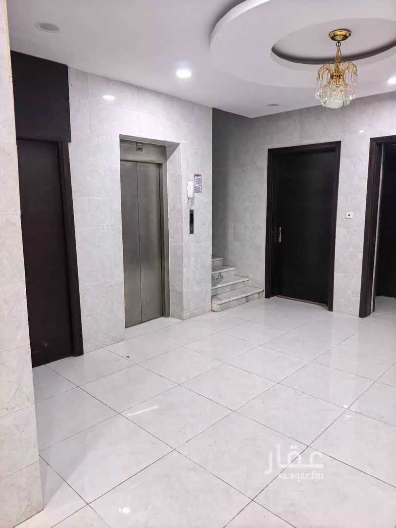 21 bedroom building in King Fahd, Madinah 22