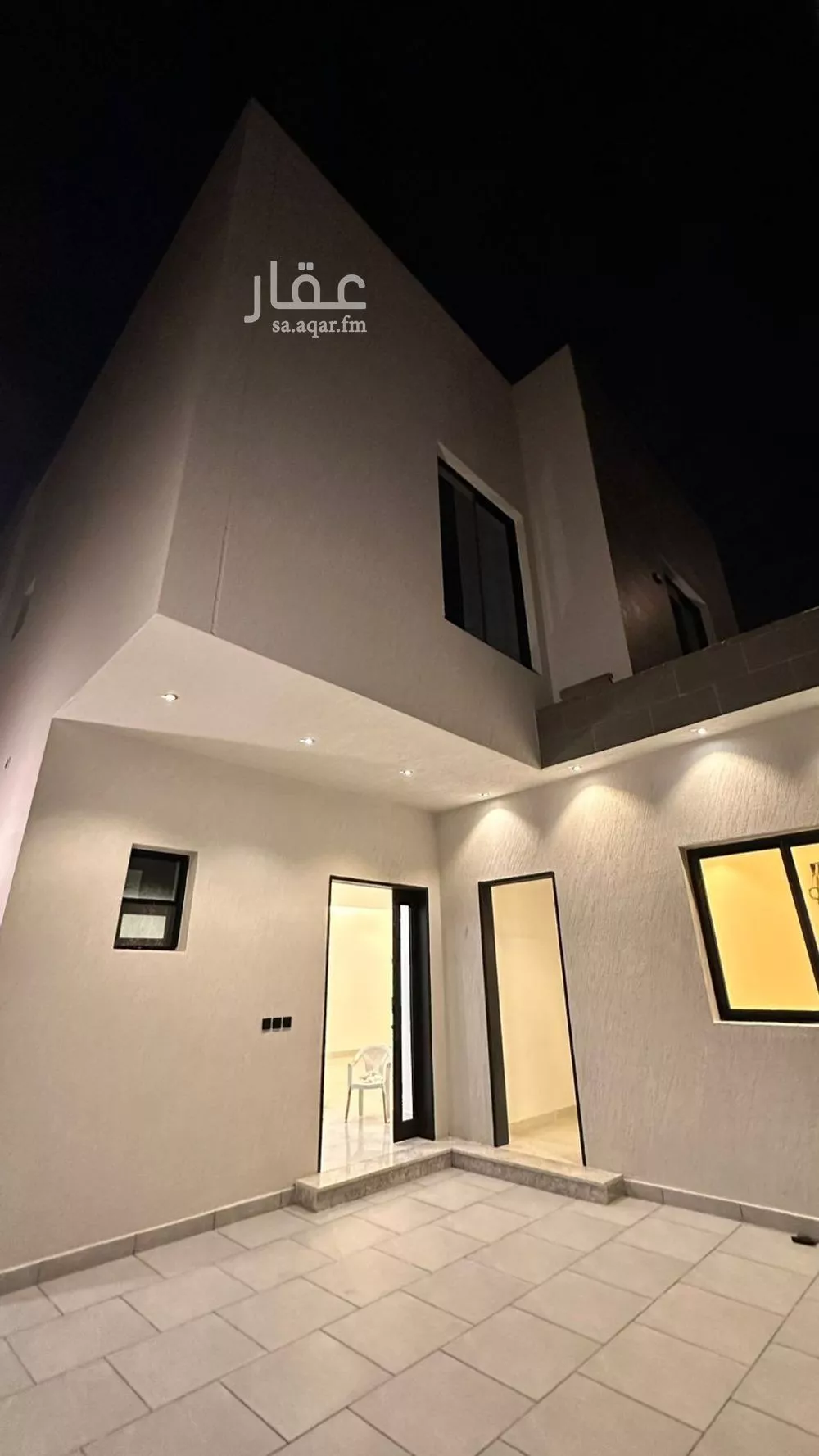 فيلا 10 غرف في العارض 3