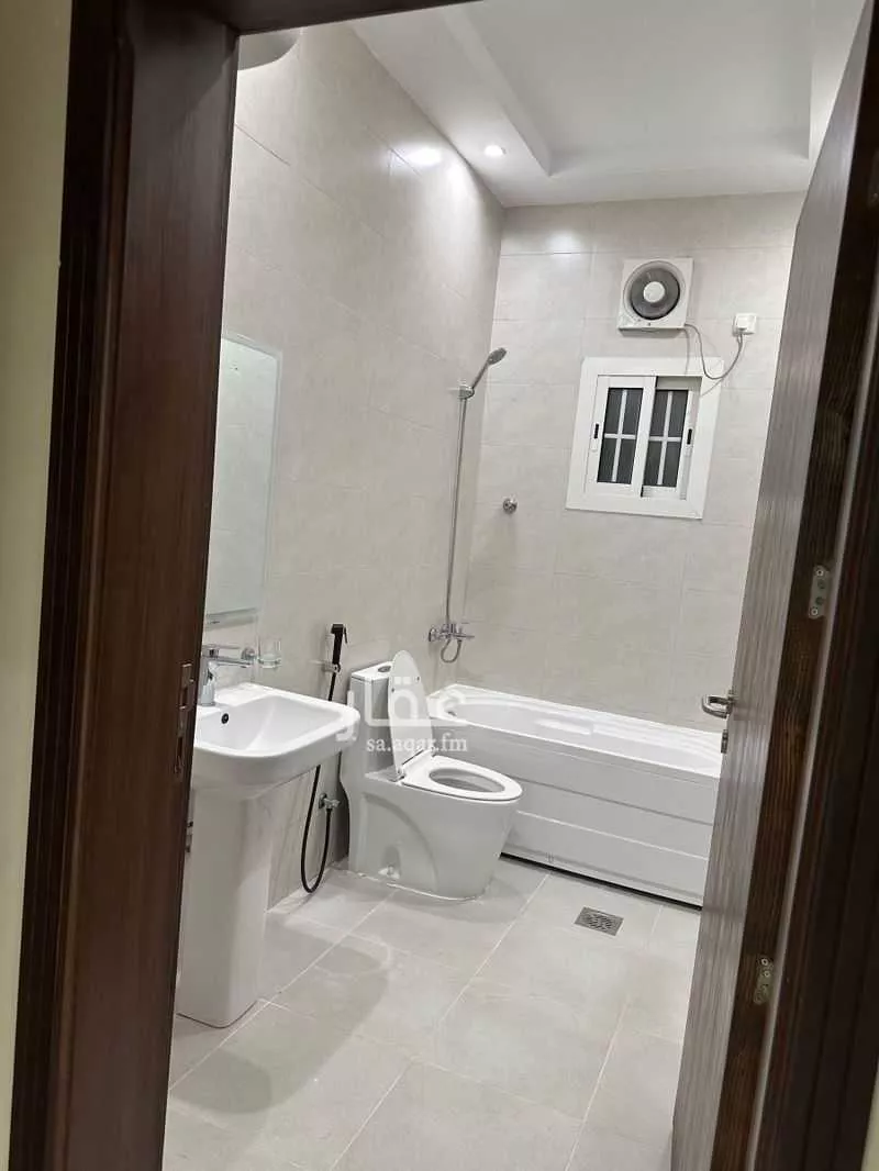 5 bedroom apartment in Al Sawari 4