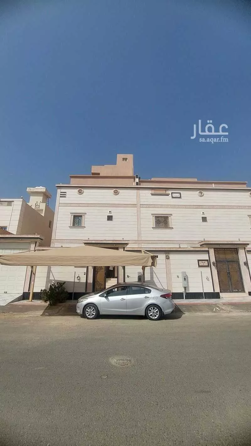 فيلا 6 غرف في الصالحية 2