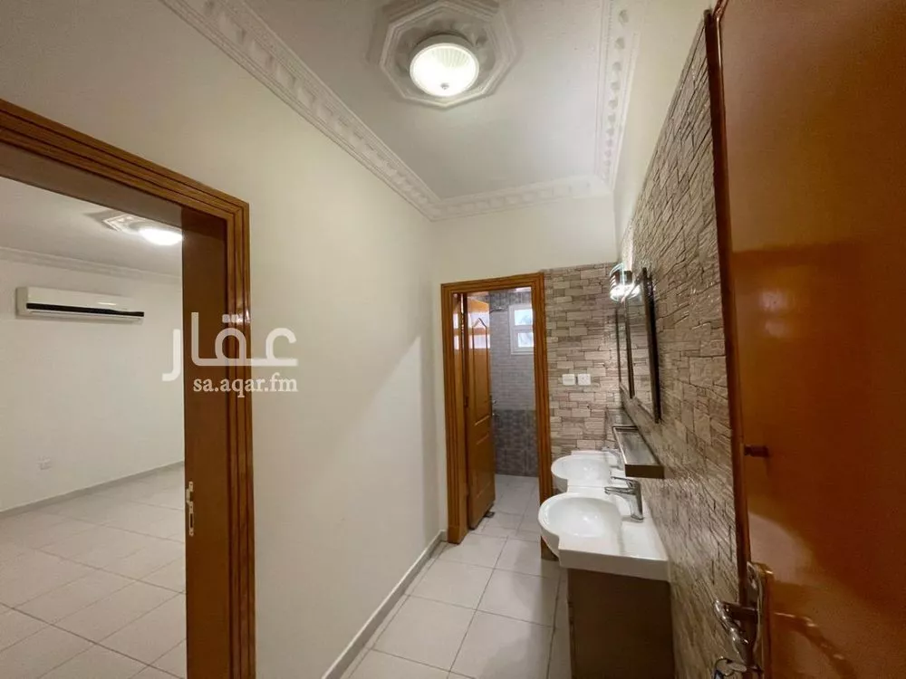 شقة 6 غرف في قرطبة 4