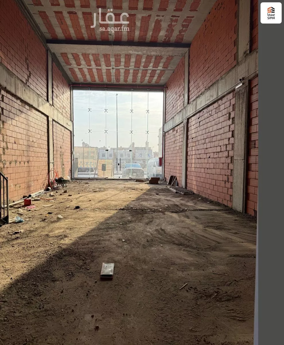 محل 150 م² في الصالحية 2