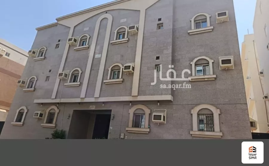 عمارة 637 م² في الواحة 2