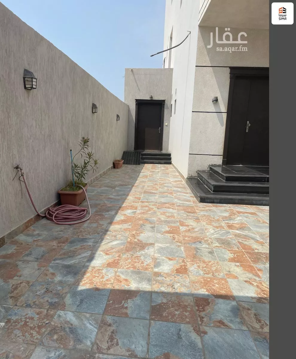 فيلا 8 غرف في الزمرد 3