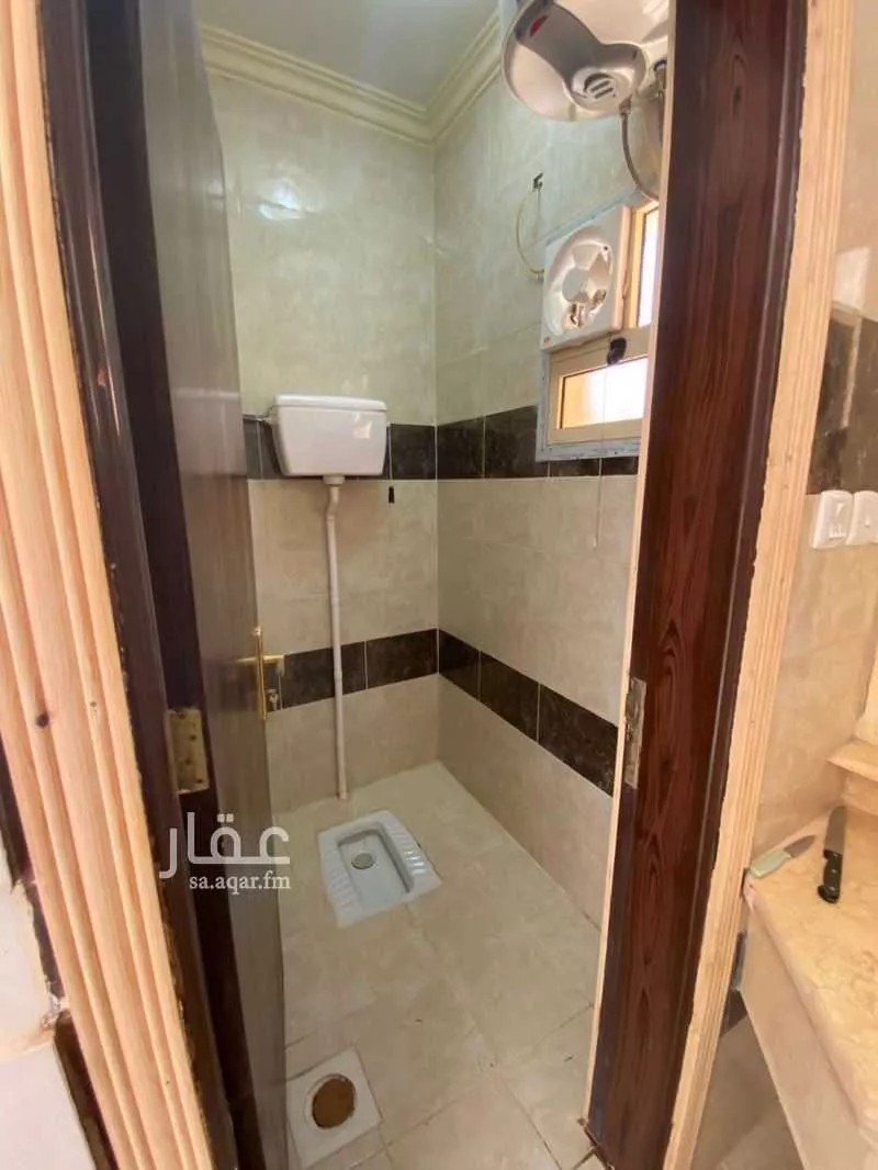 شقة 12 غرف في السعادة 2