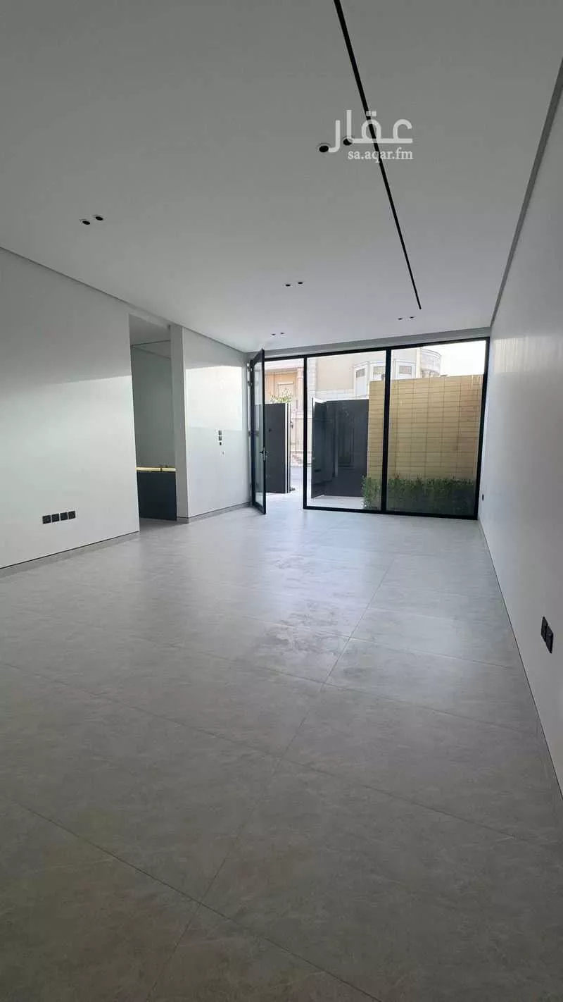 فيلا 5 غرف في النرجس 3