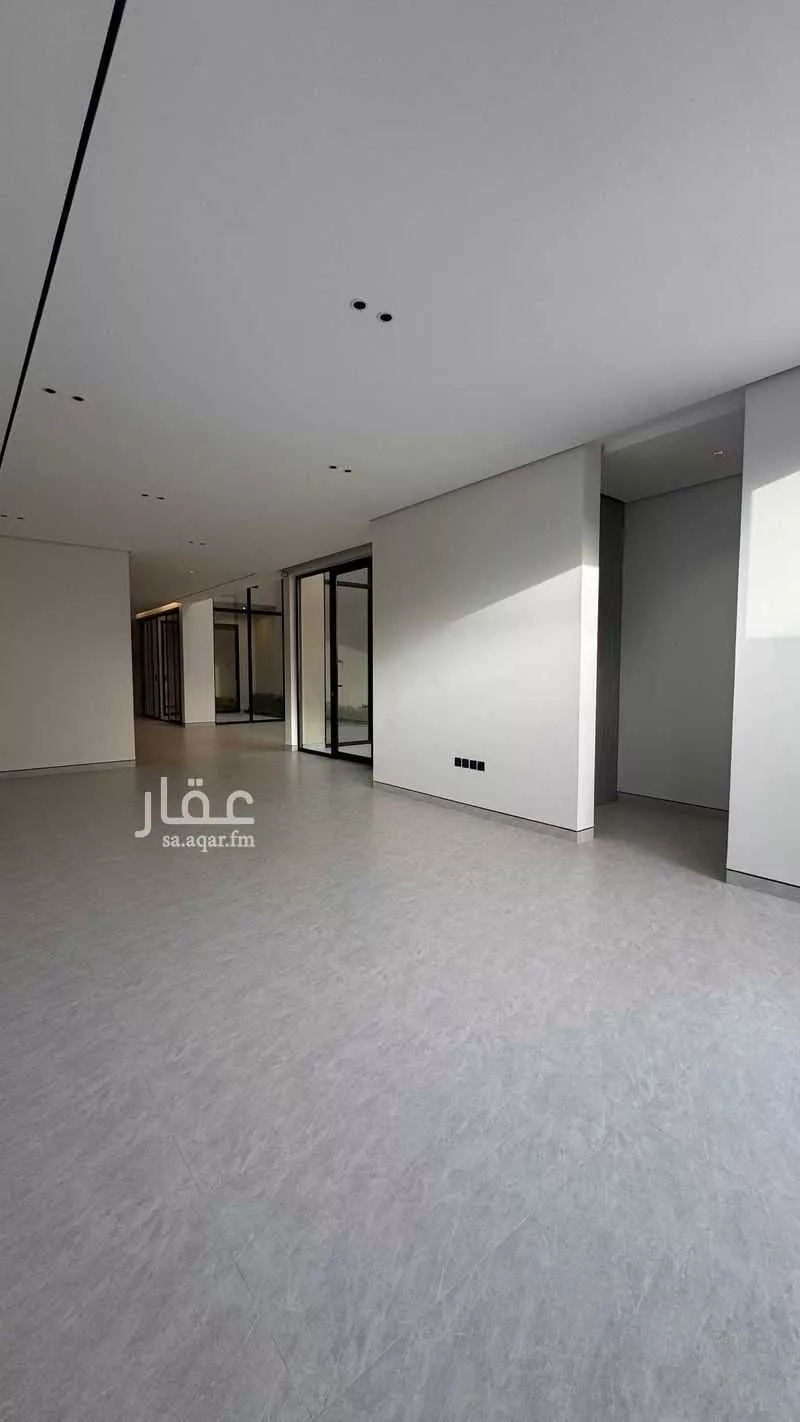 فيلا 5 غرف في النرجس 4