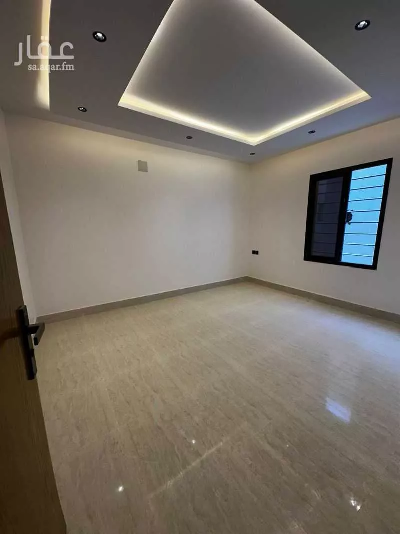 3 bedroom floor in Badr 4