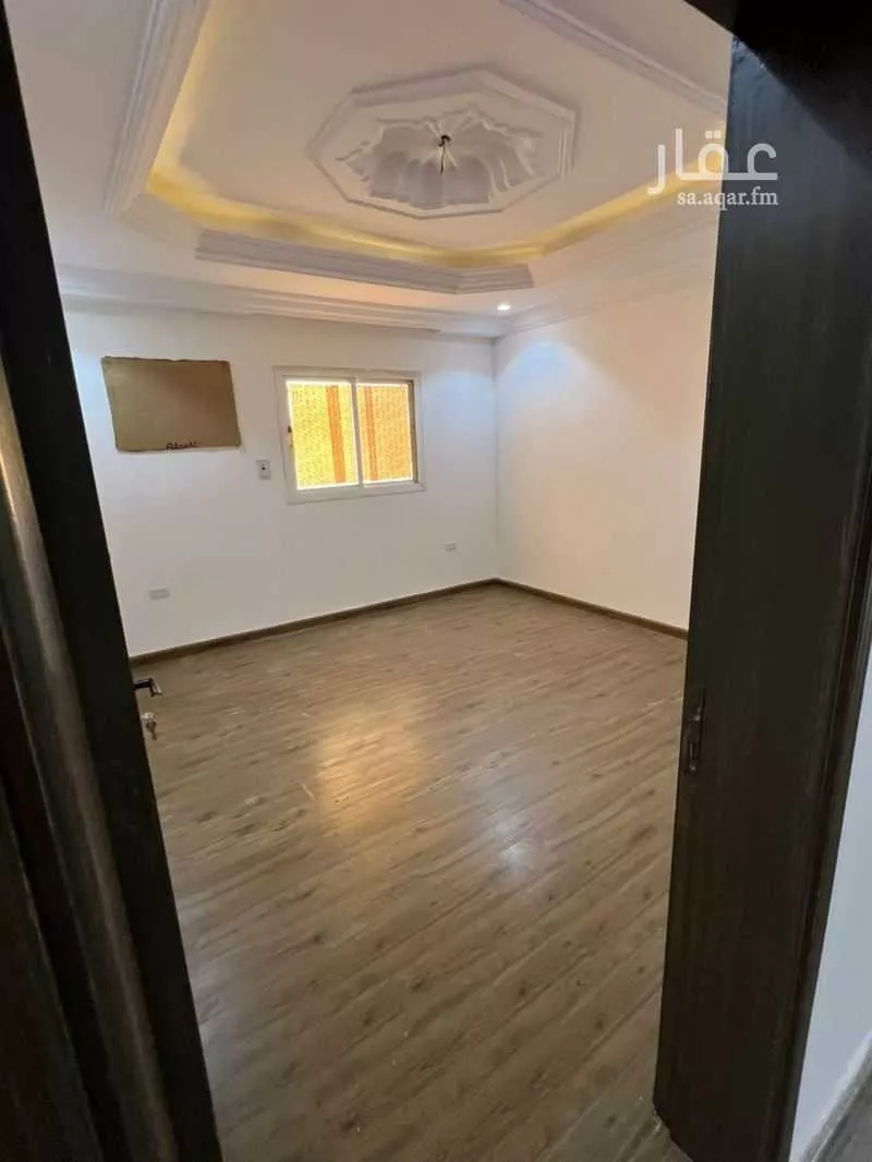 شقة 4 غرف في السلامة 5