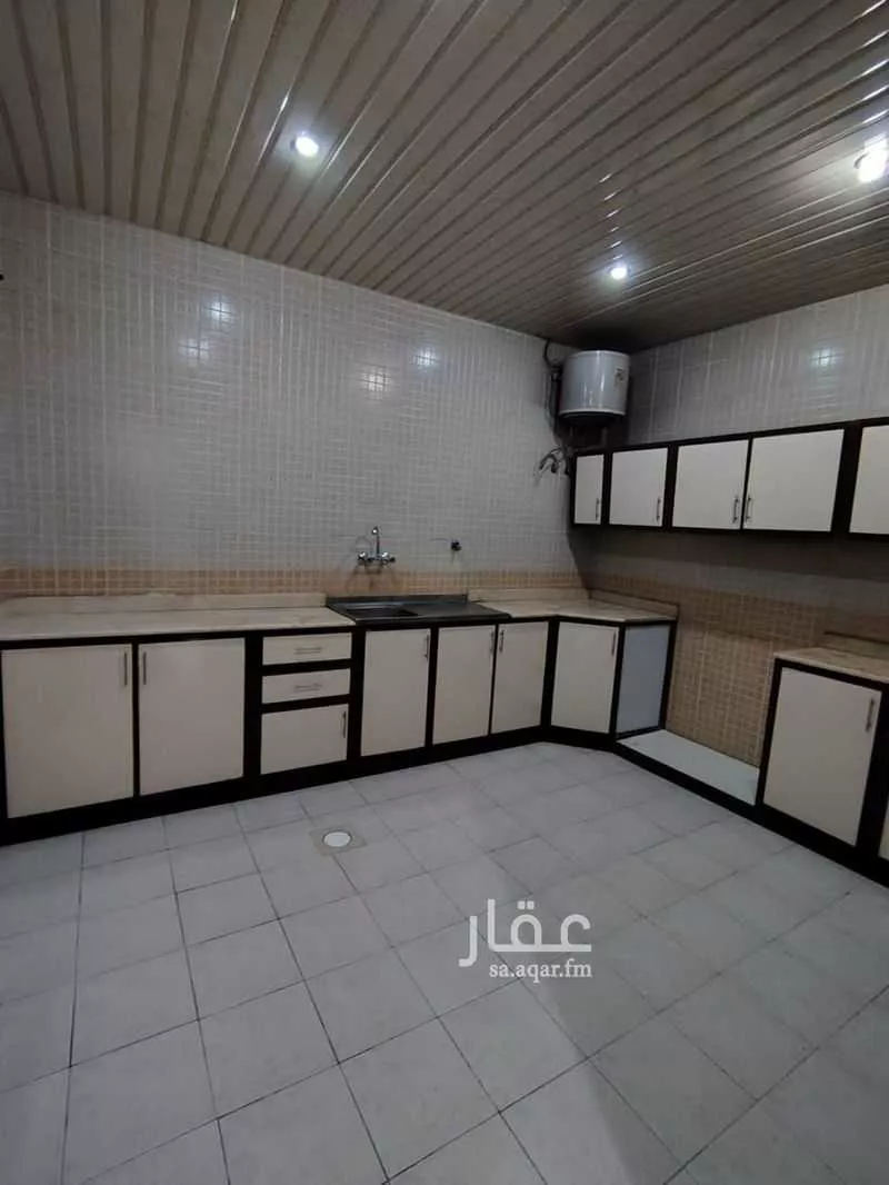 شقة 3 غرف في السعادة 3