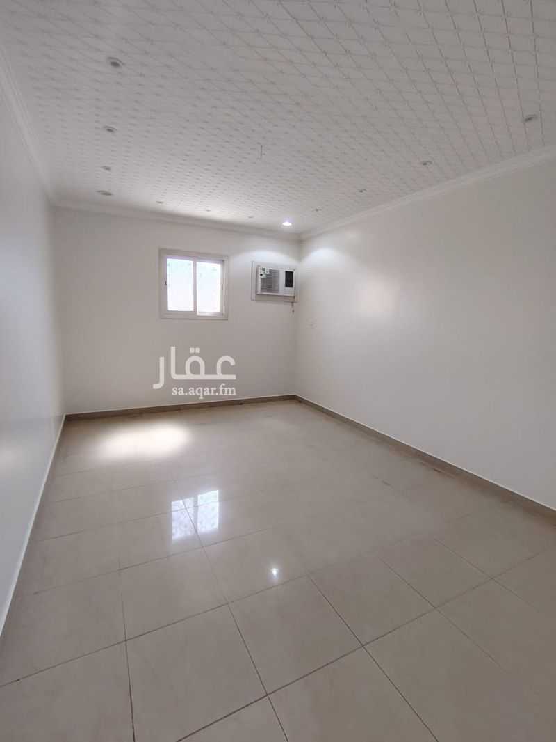 4 bedroom apartment in Al Salam, Riyadh 7