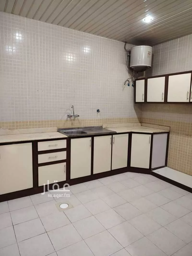 شقة 3 غرف في السعادة 1