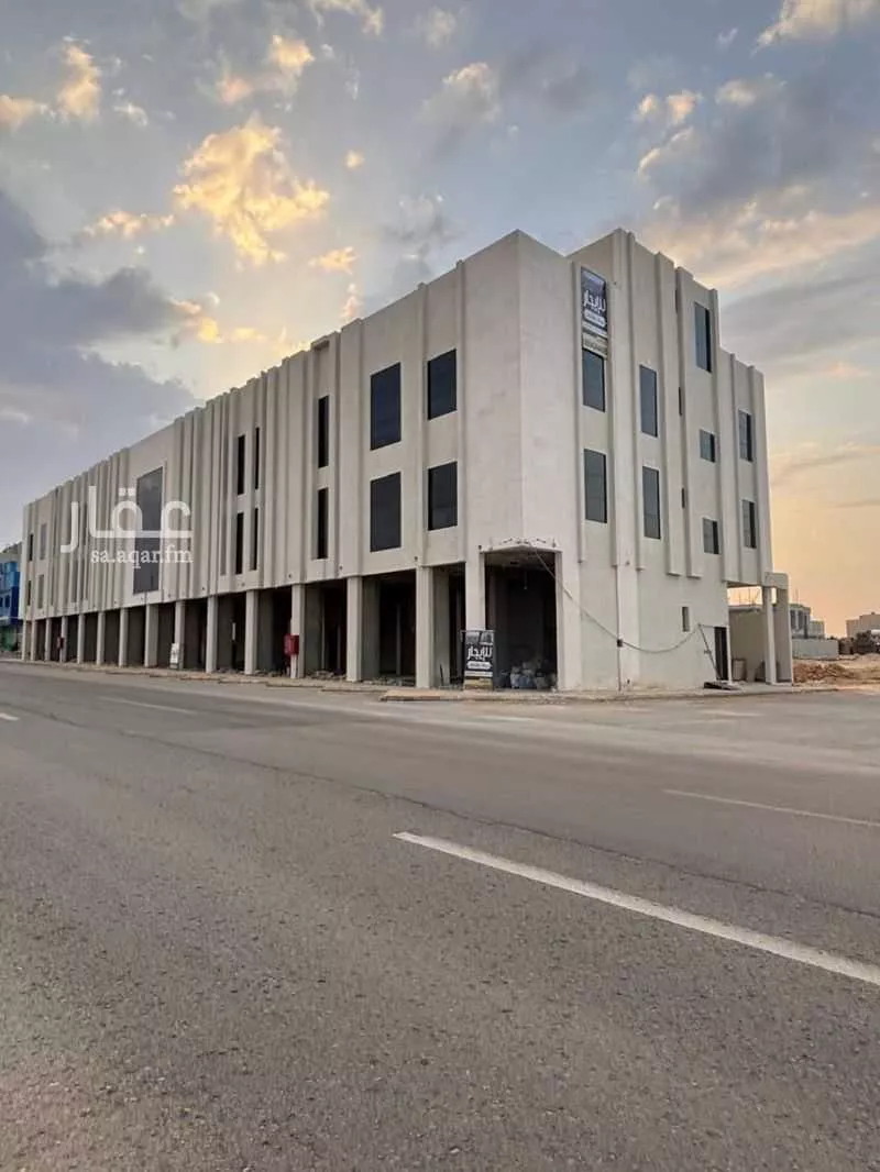 عمارة 1200 م² في المهدية 4