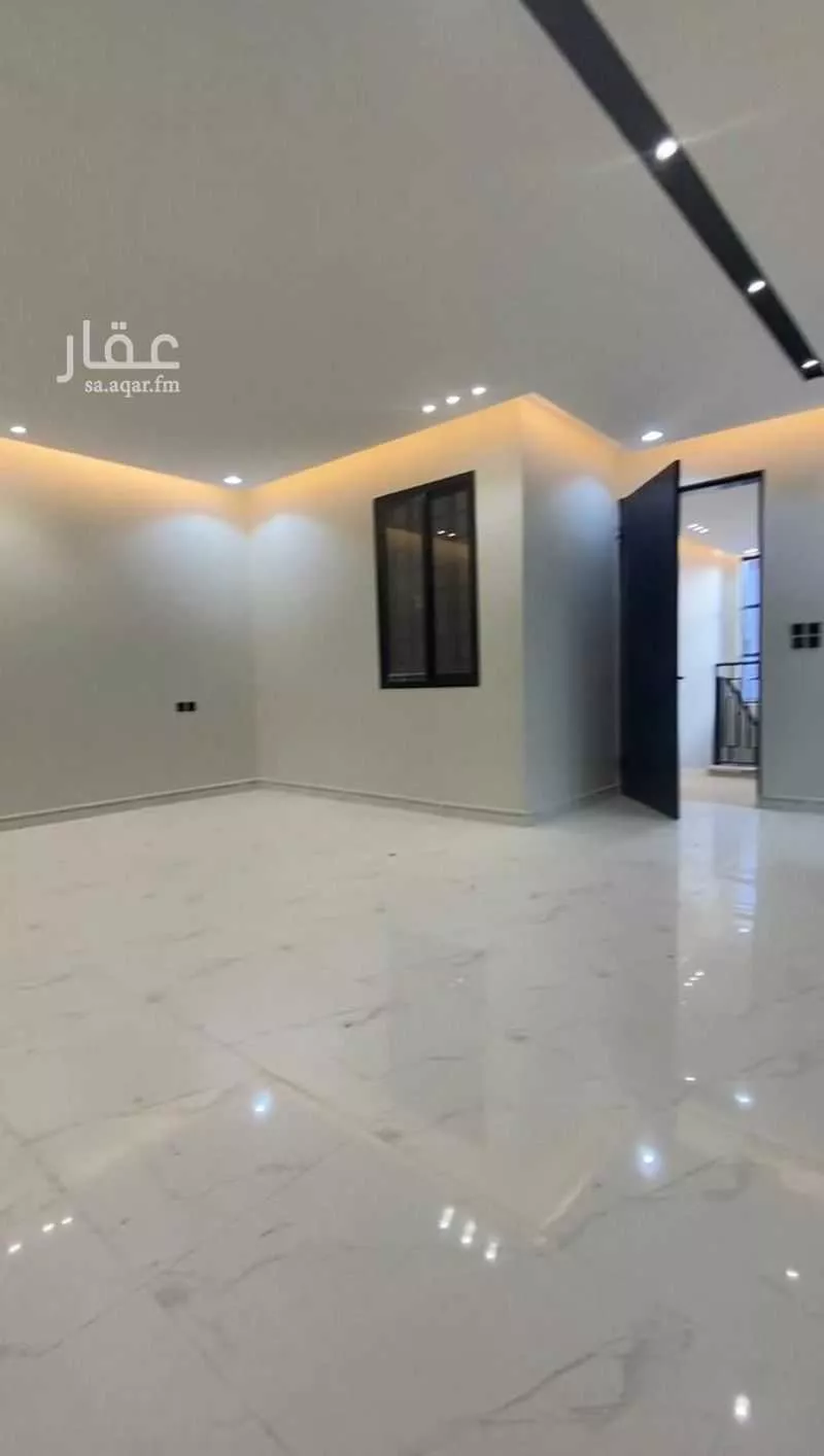 4 bedroom floor in Okaz 1