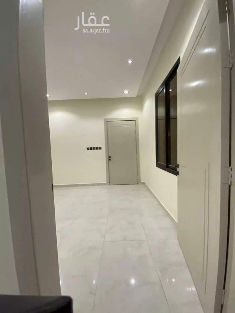 فيلا 4 غرف في عكاظ 2