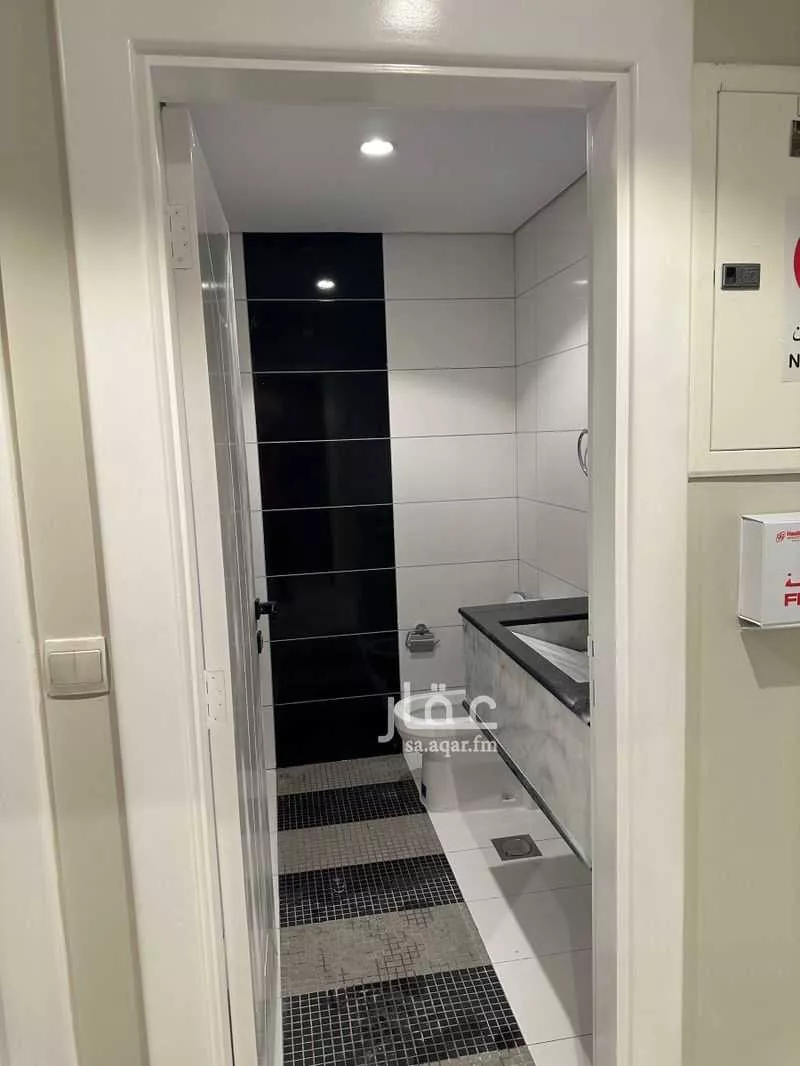 2 bedroom apartment in Al Shati, Jeddah 19