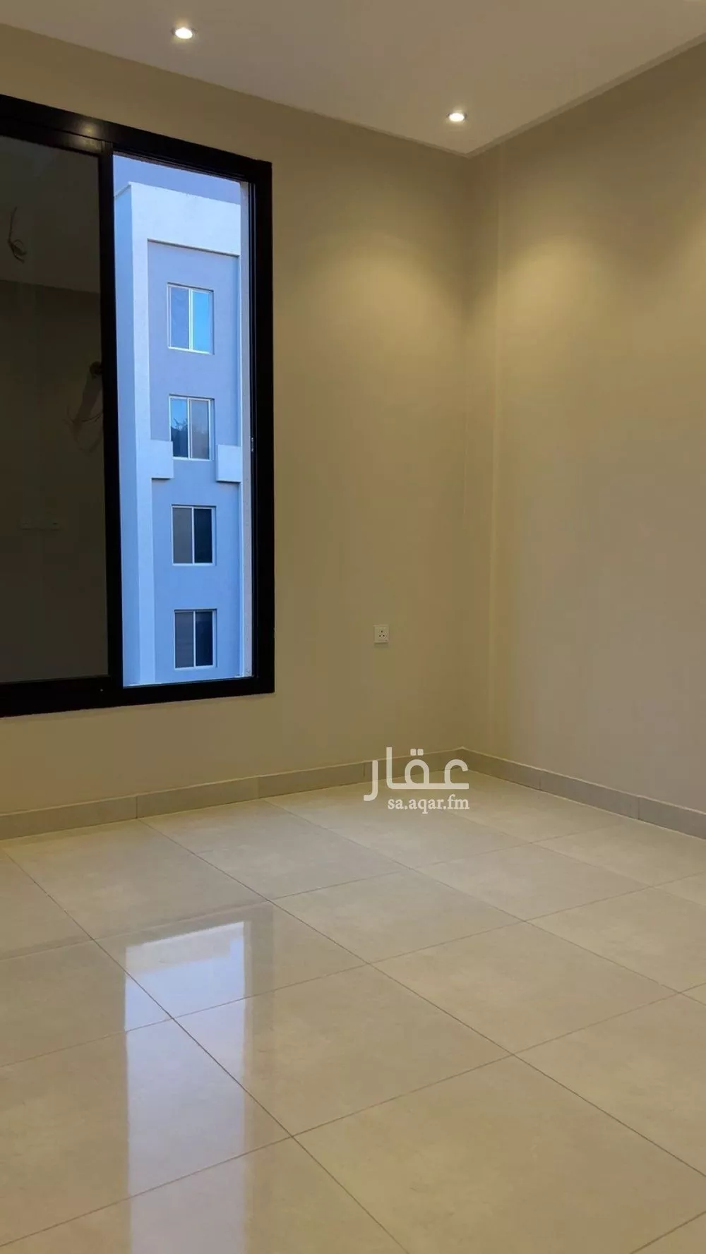 عمارة 400 م² في المروة 2