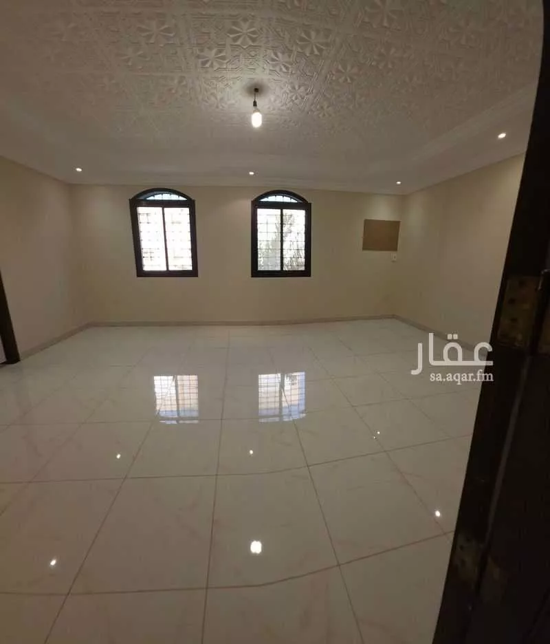 شقة 5 غرف في النسيم 2