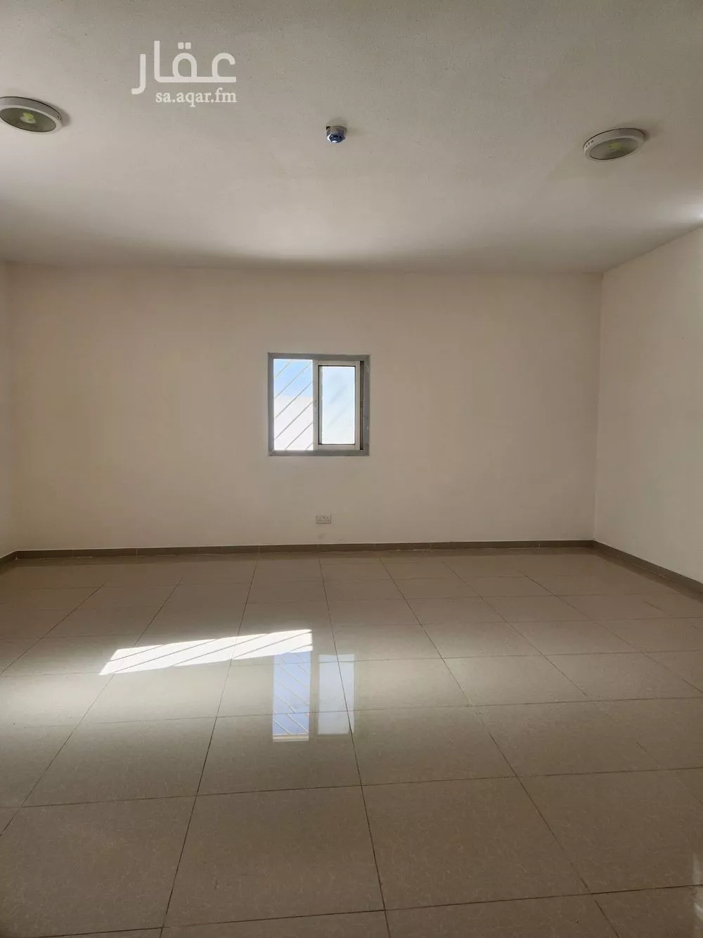 28 bedroom building in Tuwaiq, Riyadh 9
