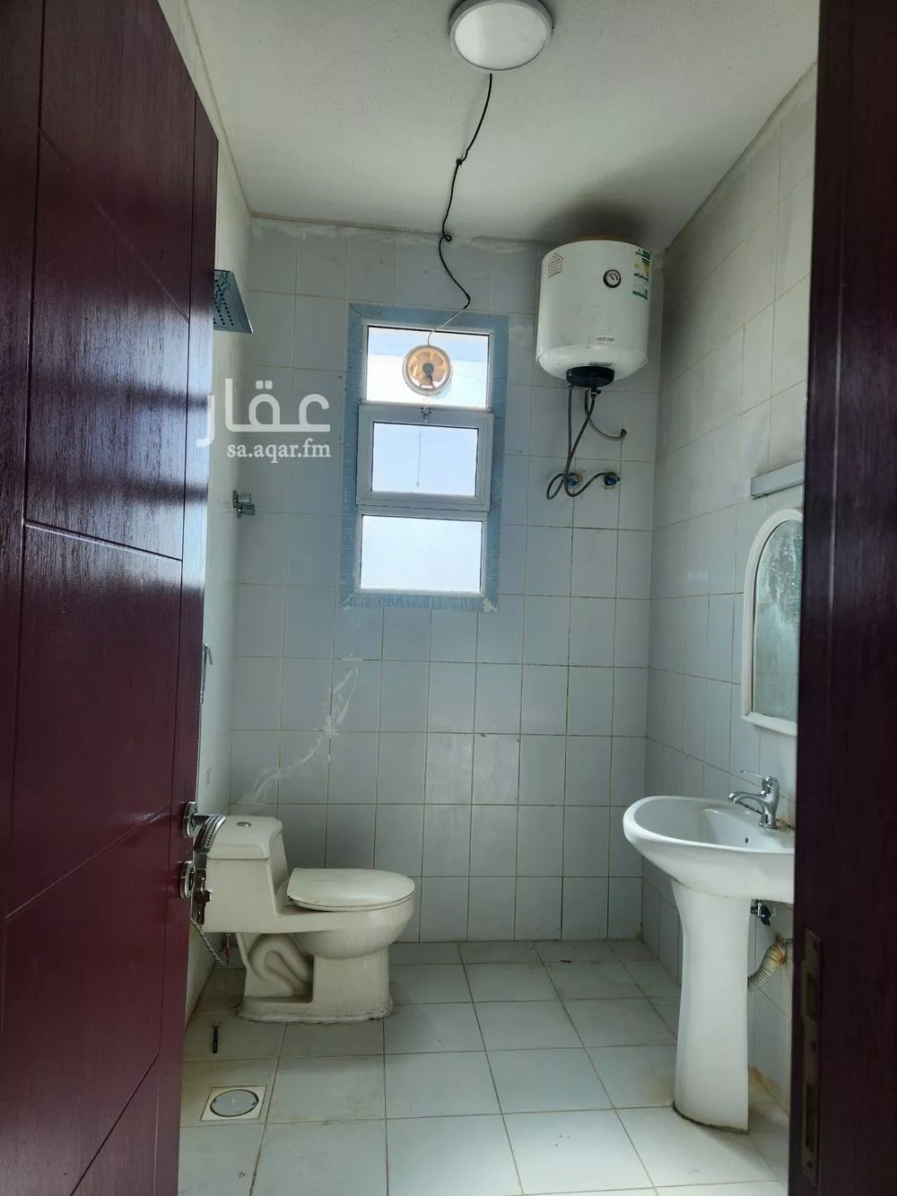 28 bedroom building in Tuwaiq, Riyadh 12