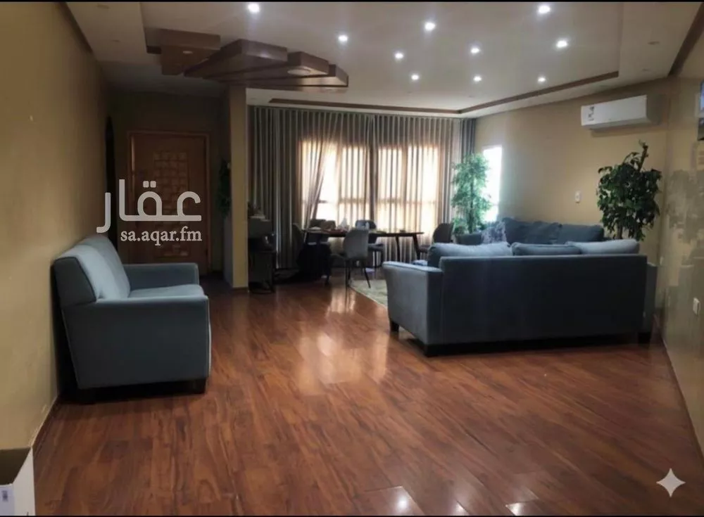 فيلا 5 غرف في الريان 2