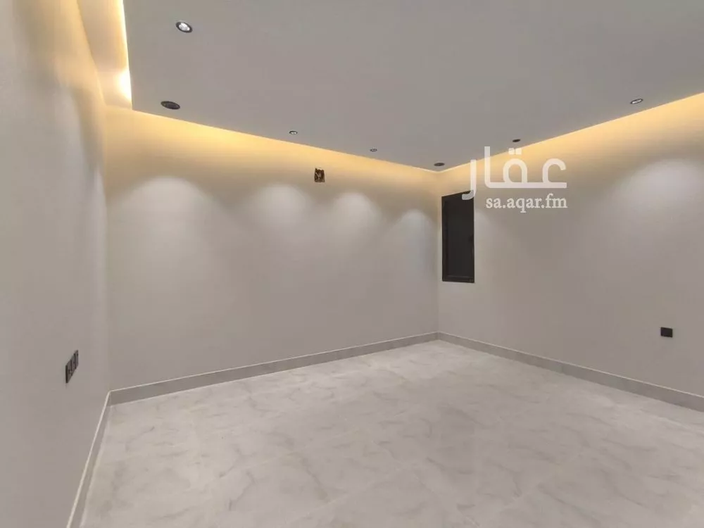 شقة 3 غرف في الرمال 5