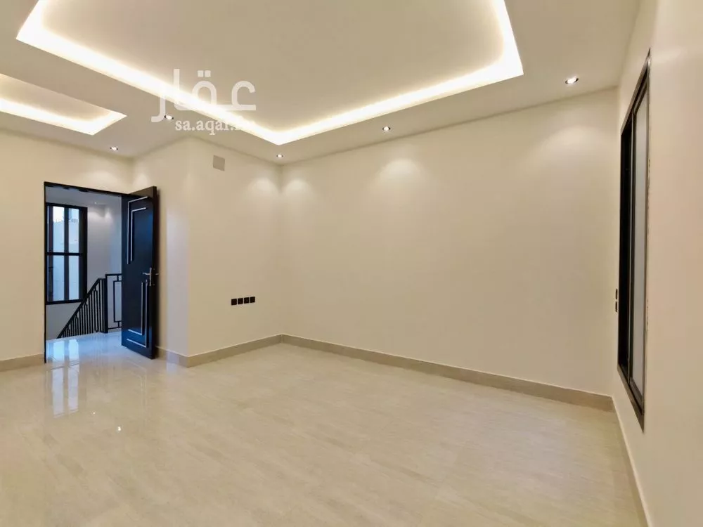 شقة 3 غرف في الرمال 1