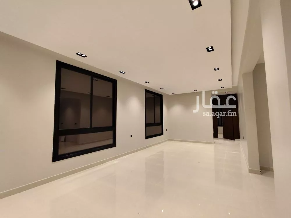 4 bedroom floor in Al Yarmouk 5