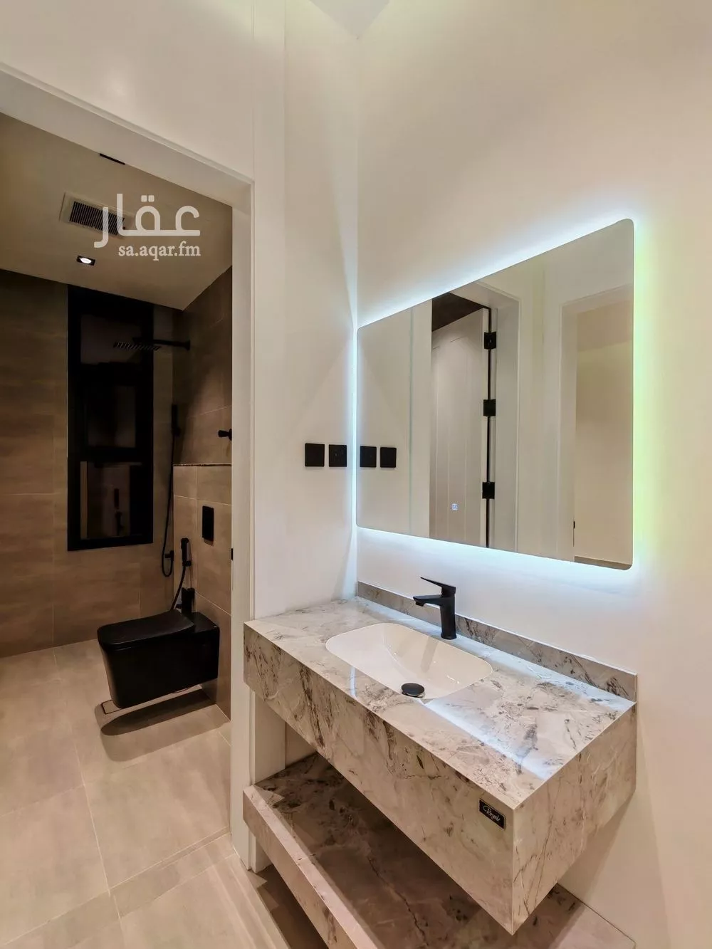 4 bedroom apartment in Al Yarmouk 4