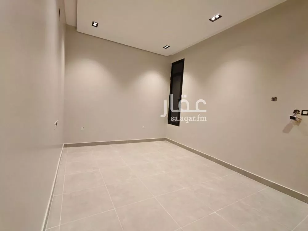 فيلا 5 غرف في الرمال 3