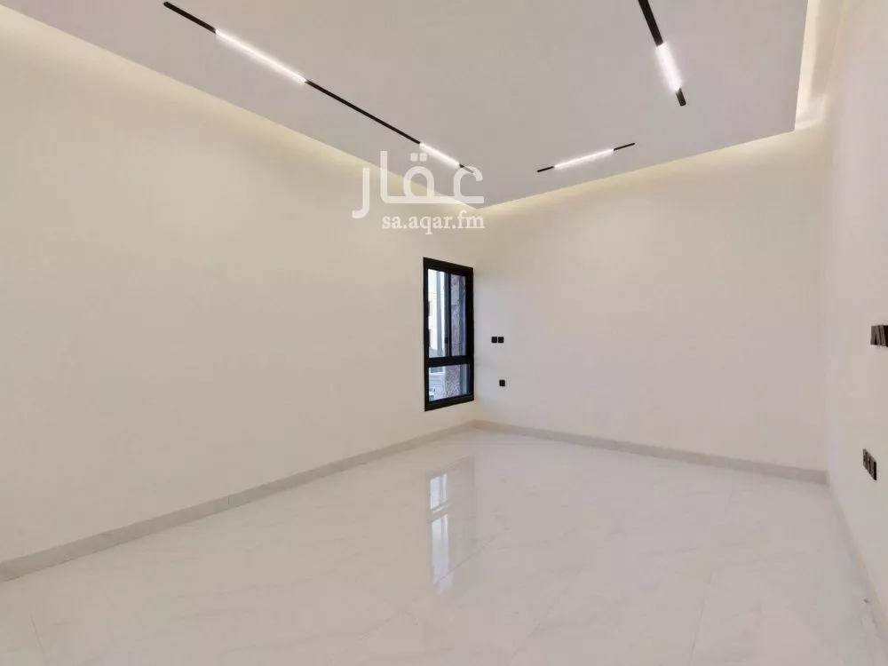 شقة 4 غرف في الرمال 1