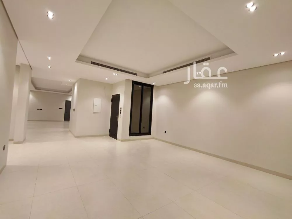 5 bedroom floor in Al Yarmouk 3
