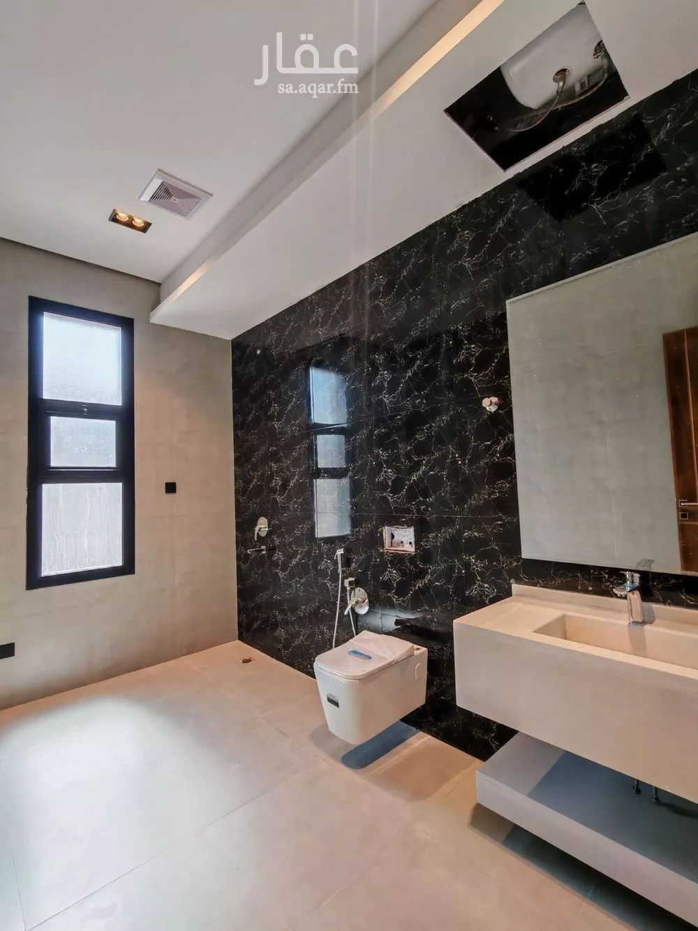 فيلا 5 غرف في المونسية 3