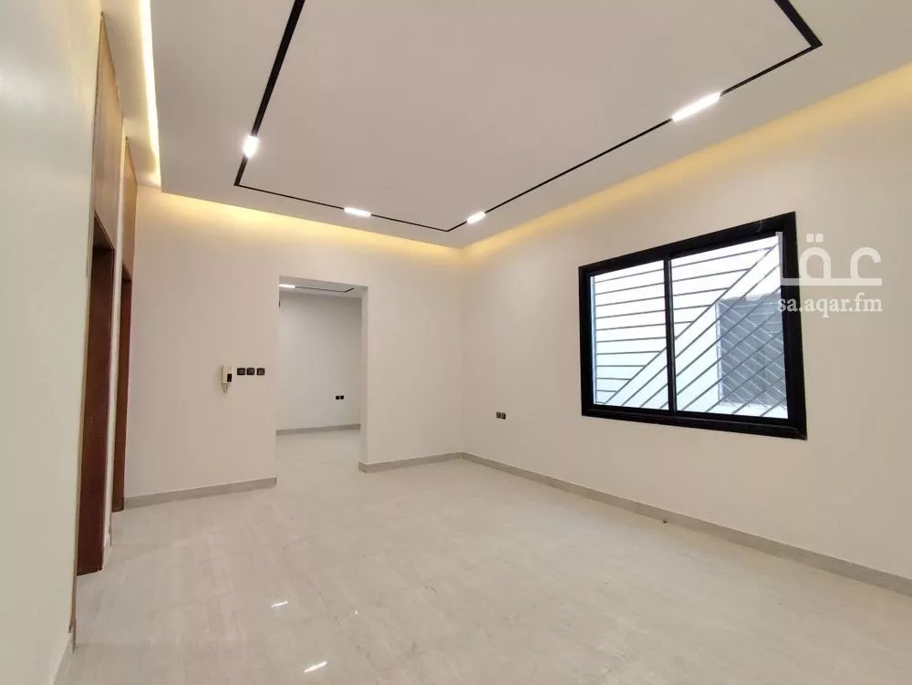 شقة 5 غرف في الرياض 4