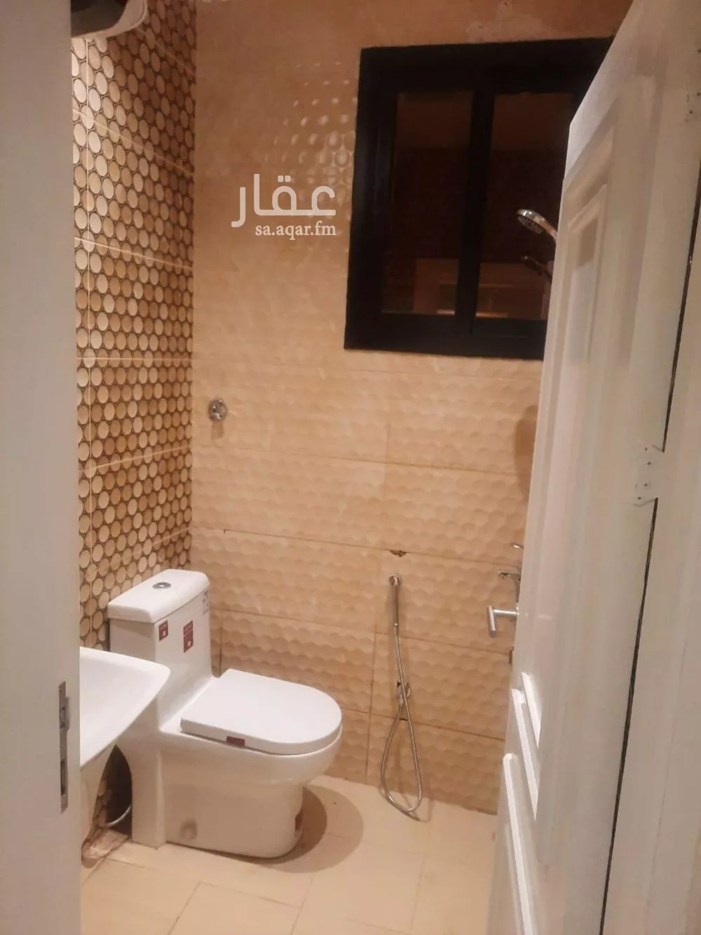 عمارة 840 م² في المصيف 1