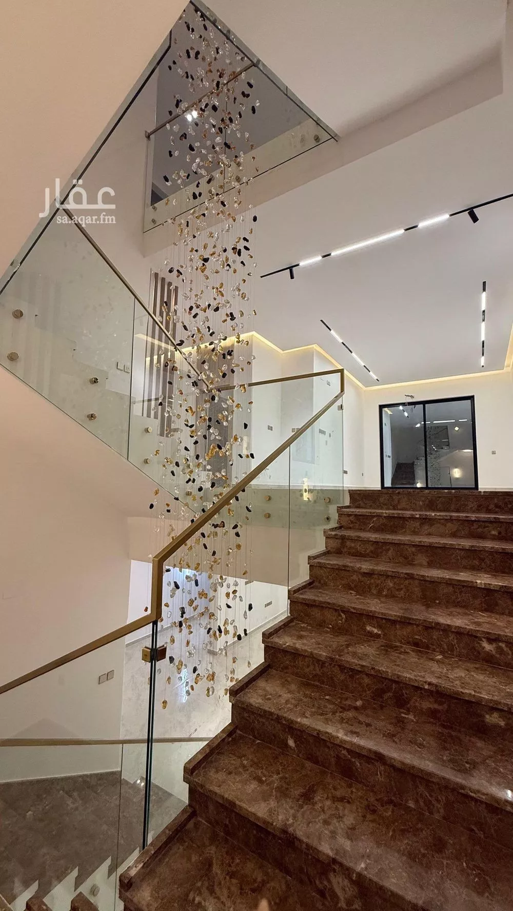 فيلا 6 غرف في الدفاع 1