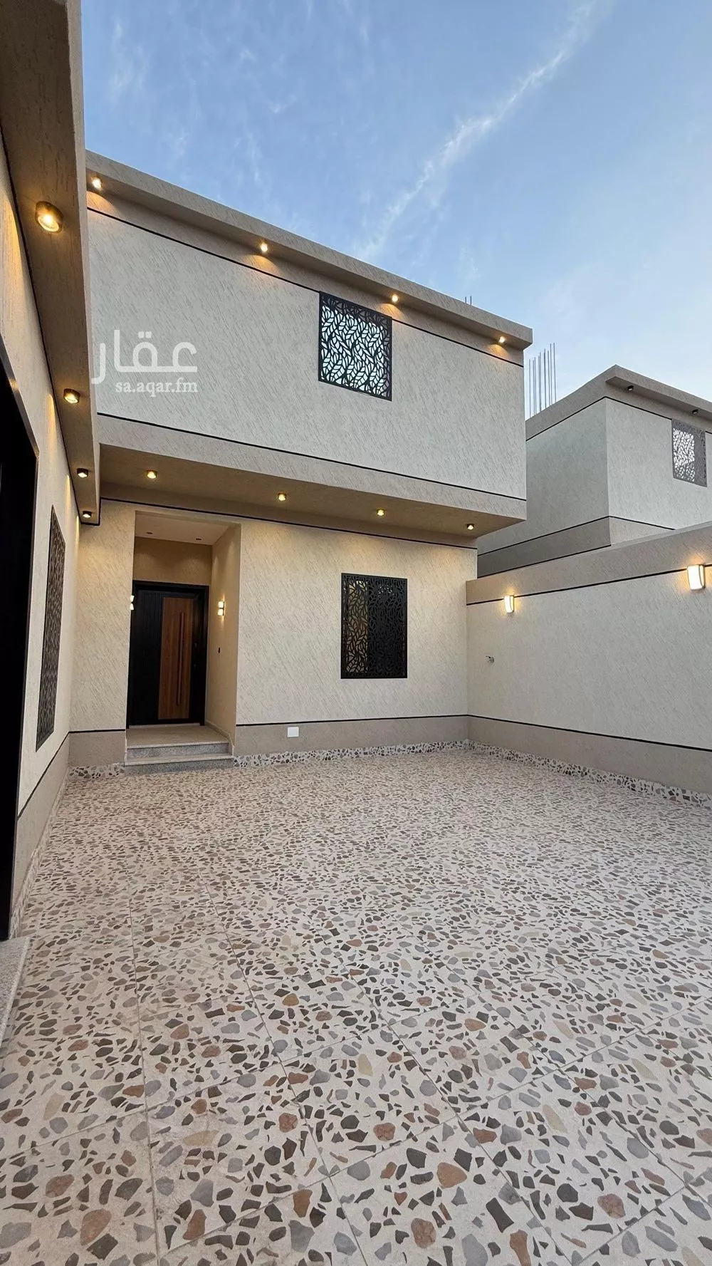 دور 6 غرف في السكة الحديدية 1