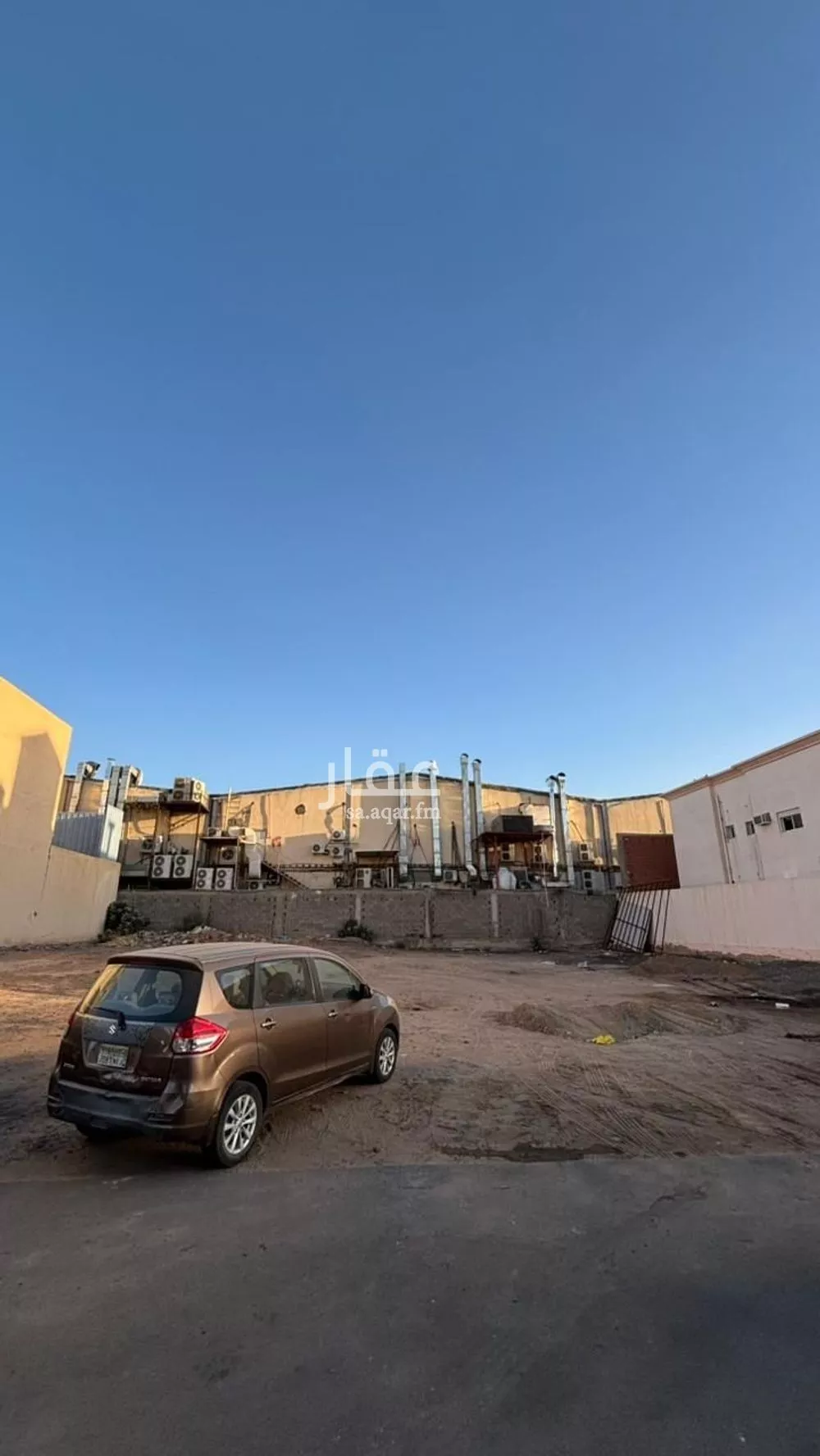 أرض 400 م² في العهن 2