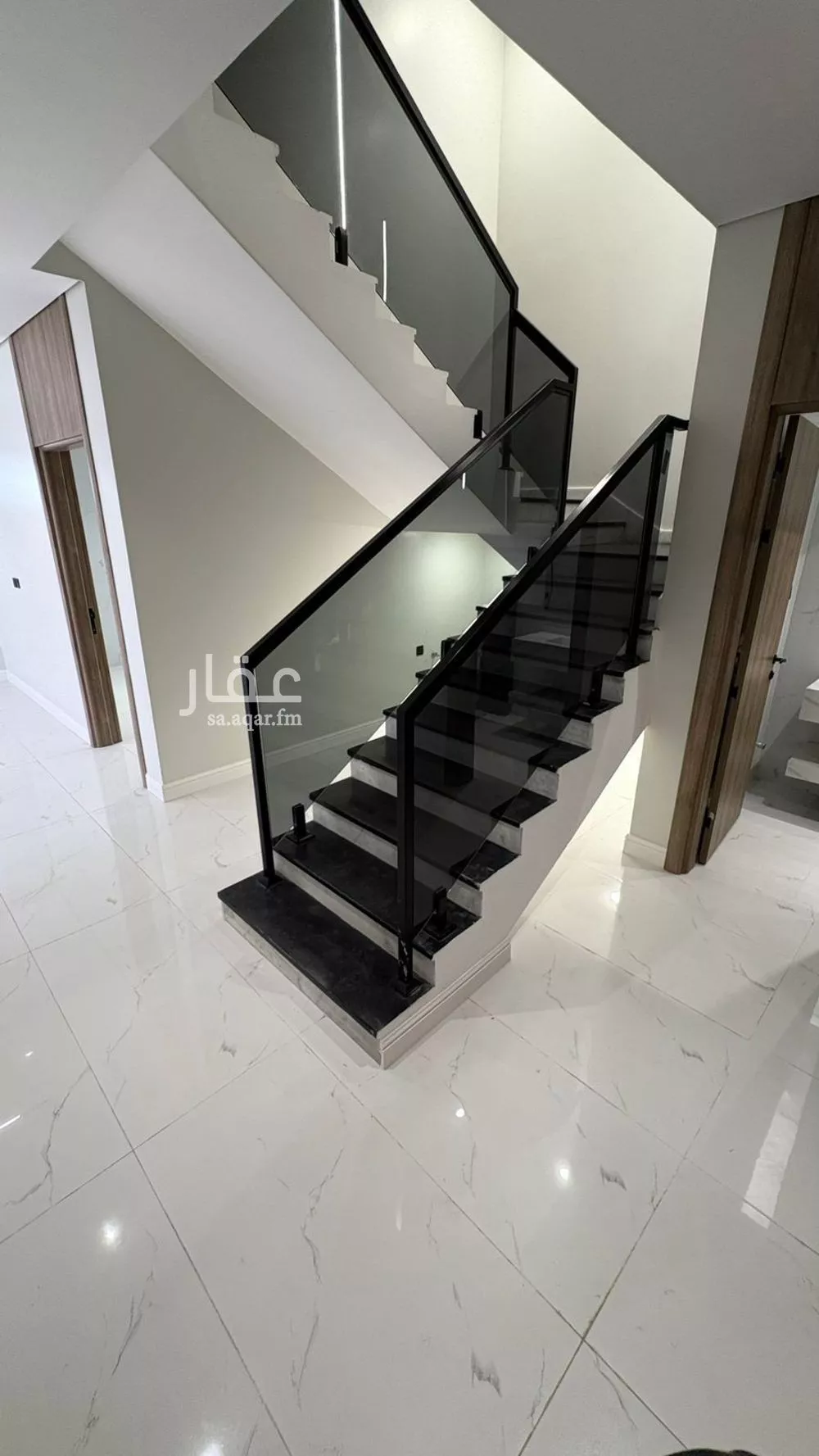 فيلا 4 غرف في شوران 3