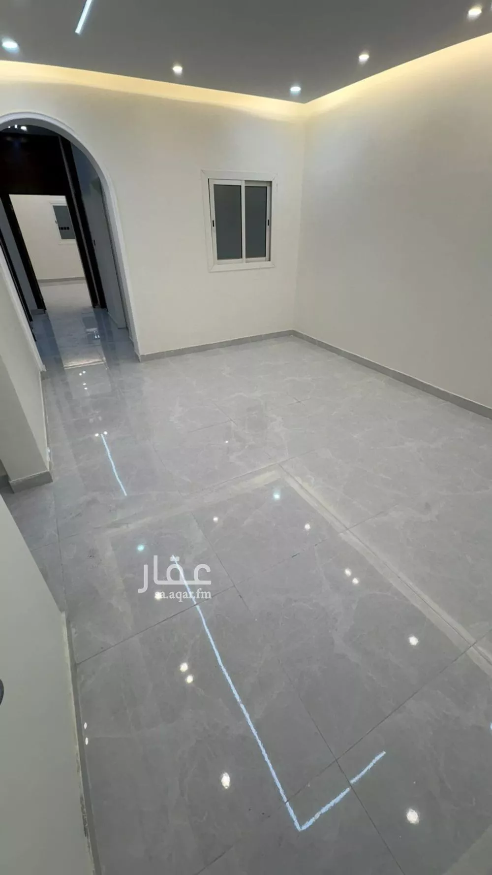 شقة 5 غرف في السكة الحديدية 5