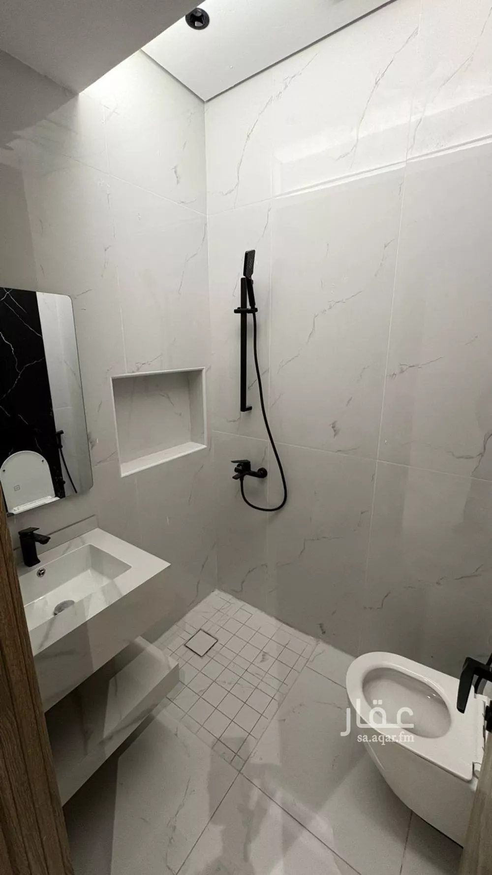 فيلا 4 غرف في شوران 2