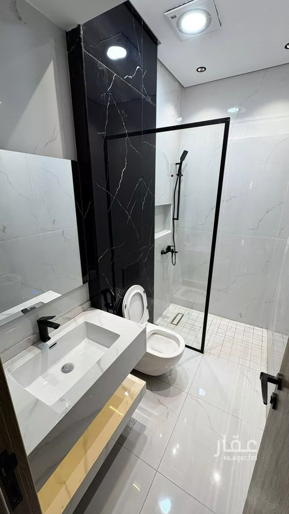 فيلا 5 غرف في شوران 2