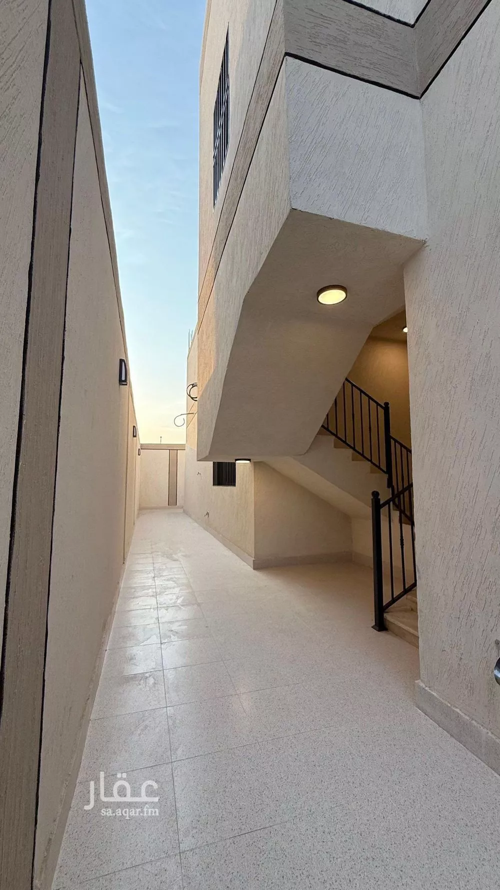 دور 7 غرف في السكة الحديدية 3