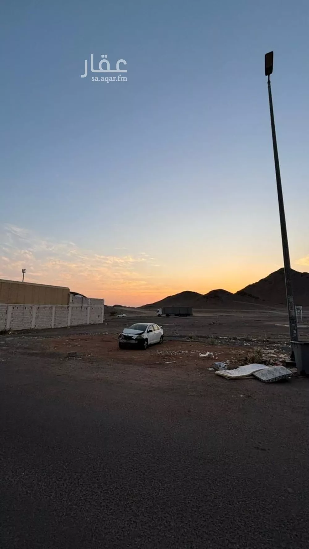 أرض 666 م² في السكة الحديدية 2