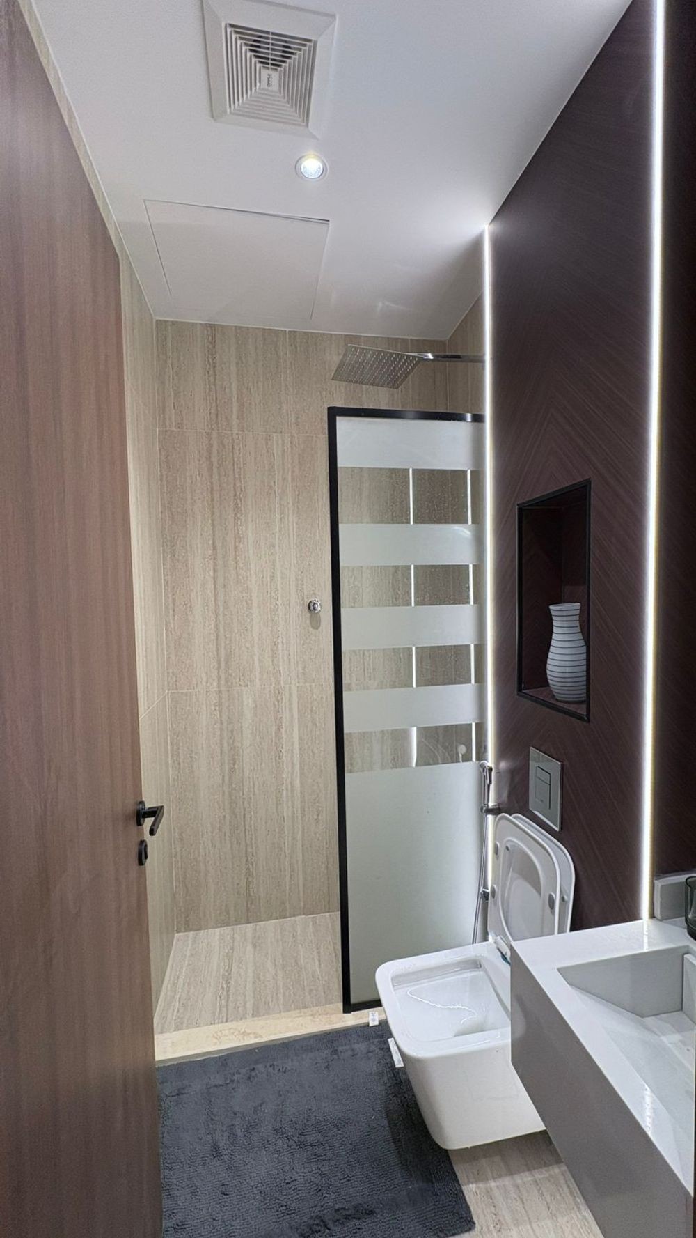 6 bedroom apartment in Sikkat Al Hadeed, Madinah 8