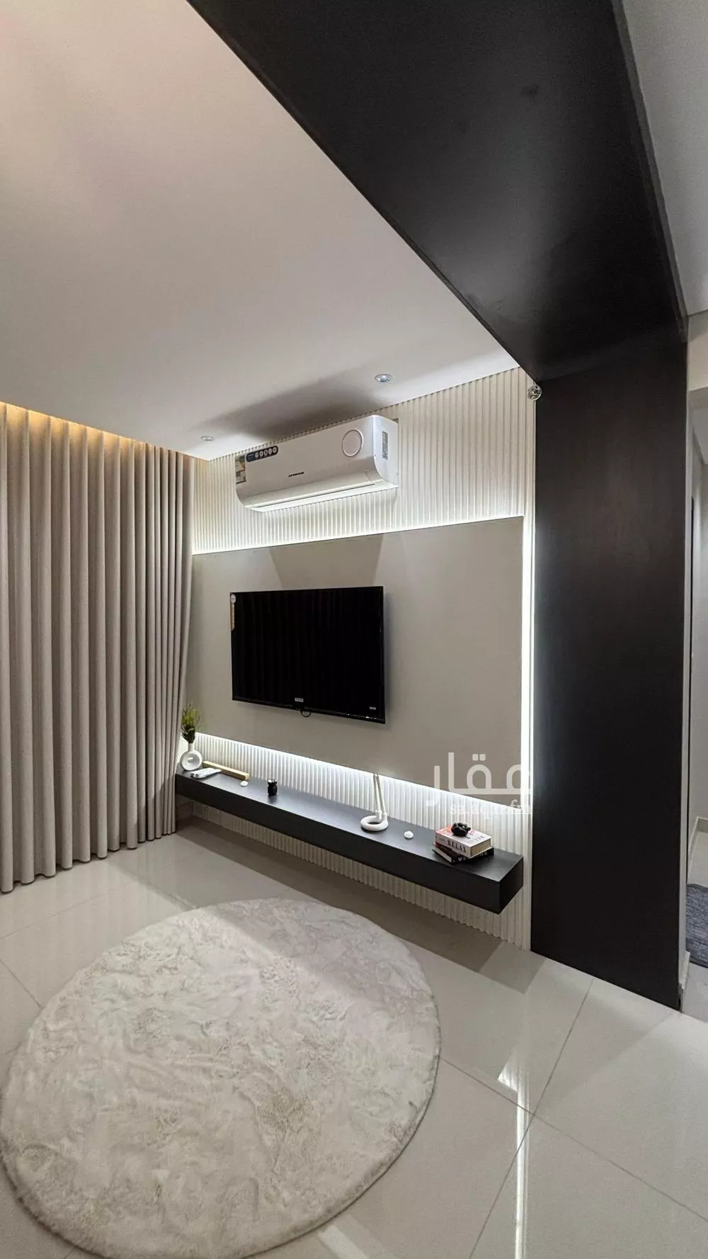 شقة 4 غرف في الاسكان 3