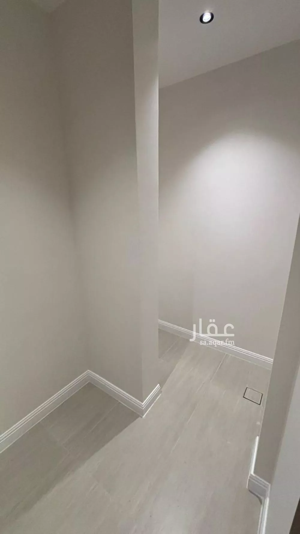 عمارة 371 م² في الرانوناء 5