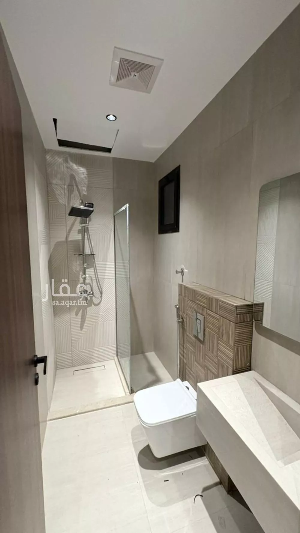 شقة 4 غرف في شوران 5