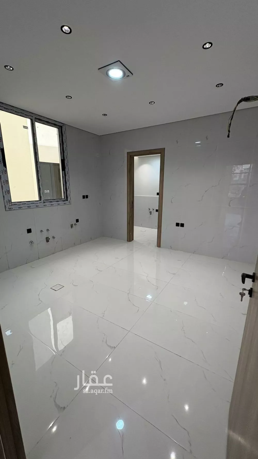 فيلا 5 غرف في شوران 5